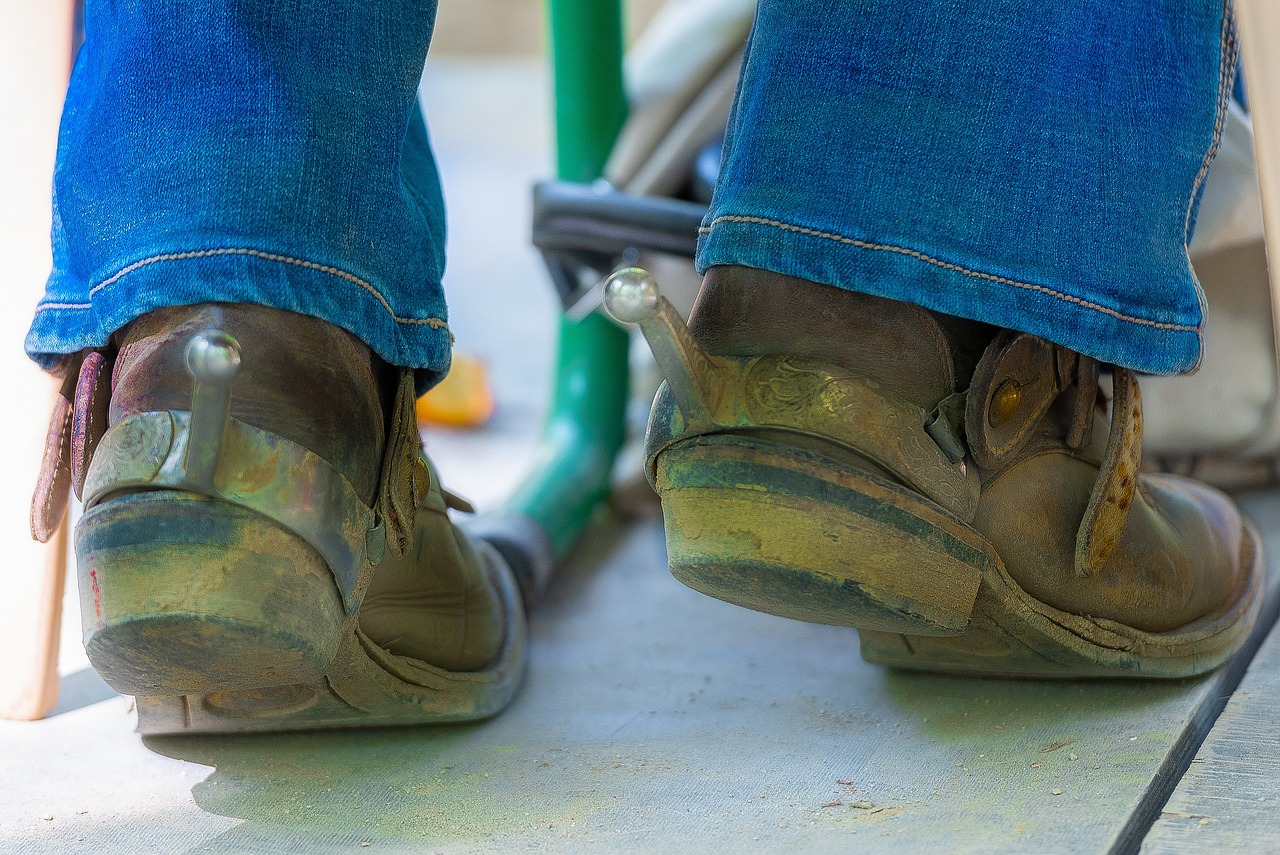 How To Make A Planter From Repurposed Rain Boots